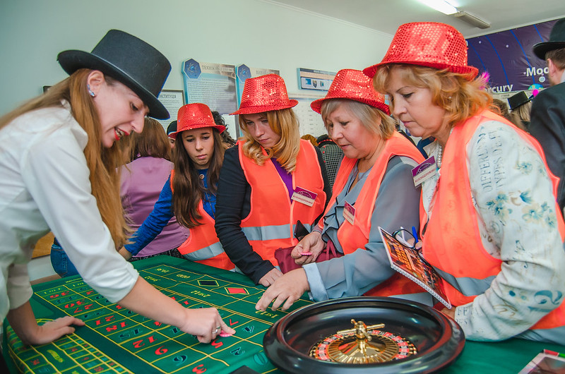 Отметить День строителя в Sochi с Квесторией