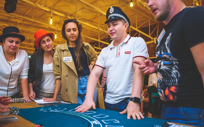 Корпоративные сувениры и подарки на День нефтяника в Sochi