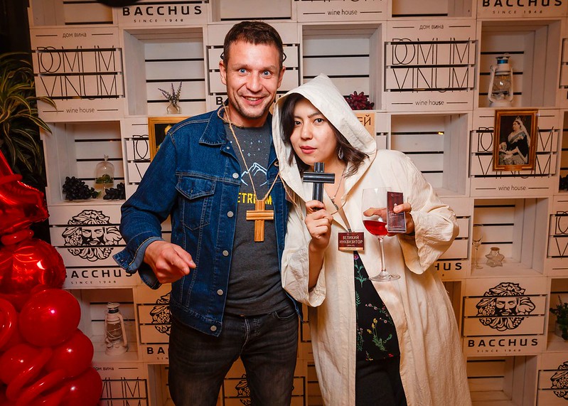 Тыквенные фонари и декорации для квеста на Хэллоуин в Sochi