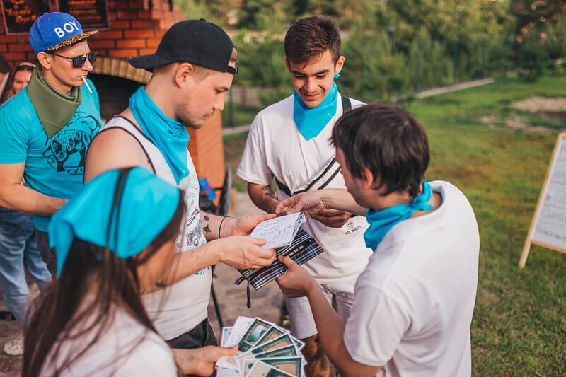 Как отметить майские праздники на природе в Сочи — идеи отдыха, квесты и сценарии